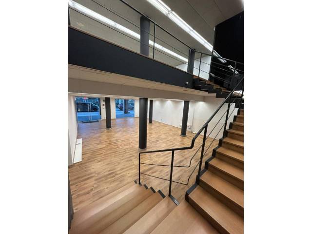 Local comercial en Alquiler en Clarà en Olot