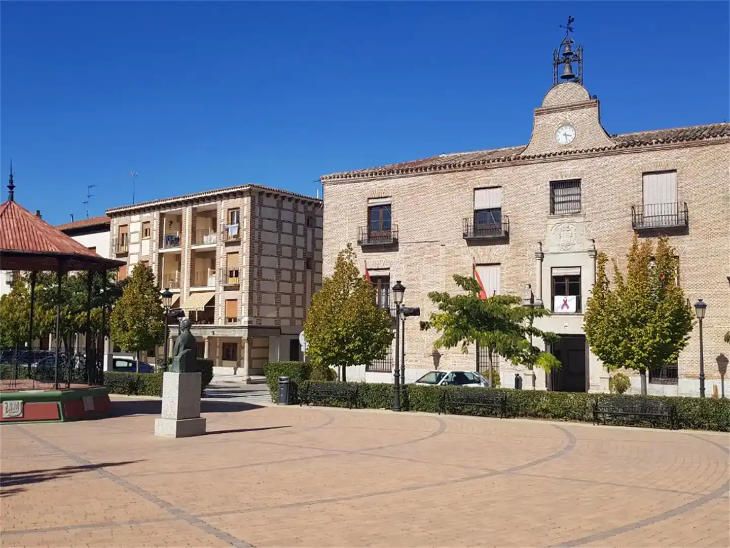 Vista exterior de Pis en venda en Arévalo amb Aire condicionat i Balcó