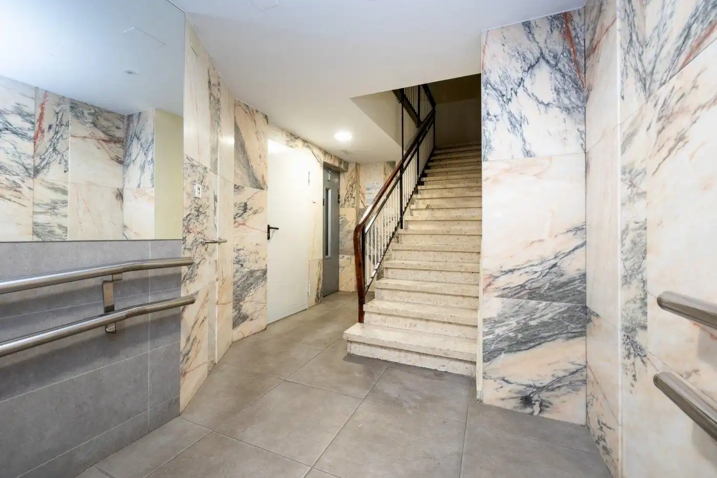 Flat with terrace for sale in Calle de Pedro Antonio de Alarcón 81, imagen 17