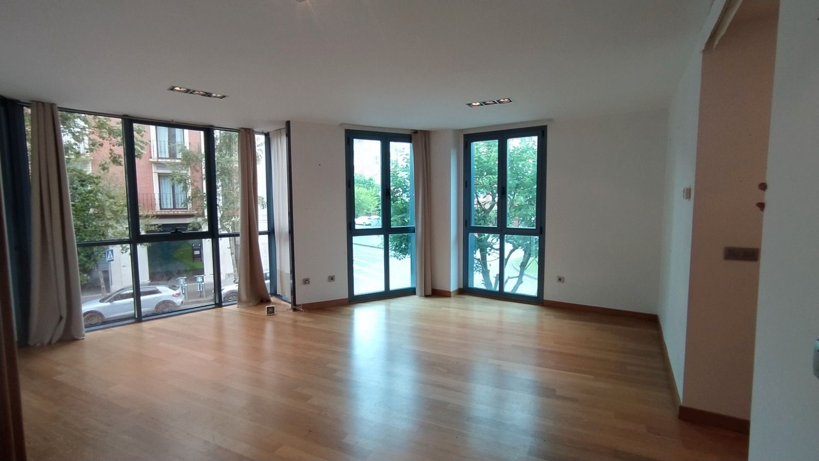 Sala d'estar de Apartament en venda en Santander amb Calefacció, Jardí privat i Terrassa