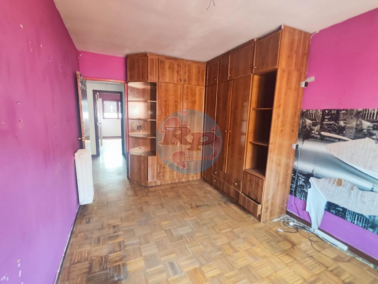 Dormitori de Pis en venda en San Andrés del Rabanedo amb Calefacció, Parquet i Terrassa