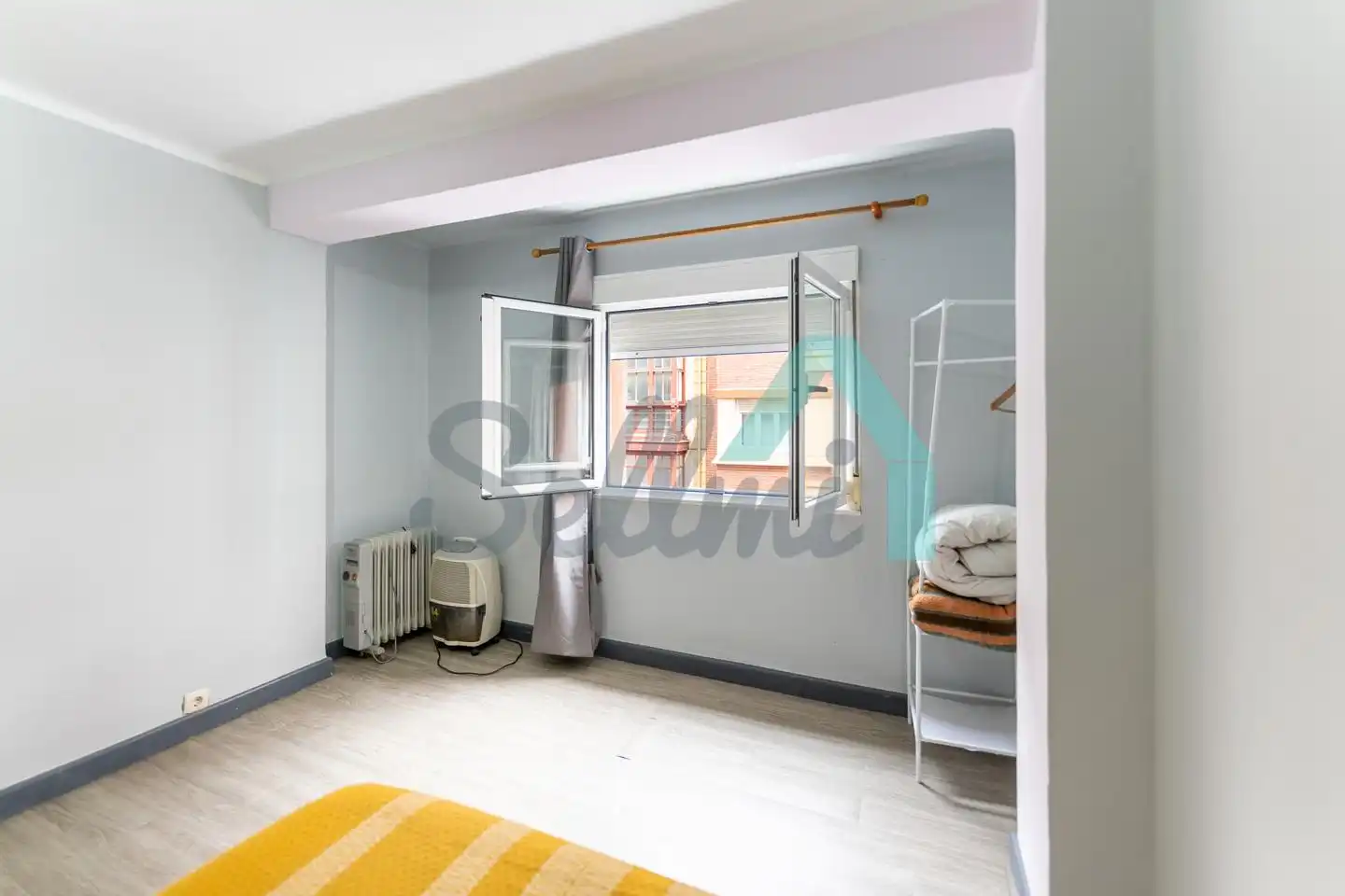 Bedroom of Flat for rent in Avilés  with Terrace and Furnished