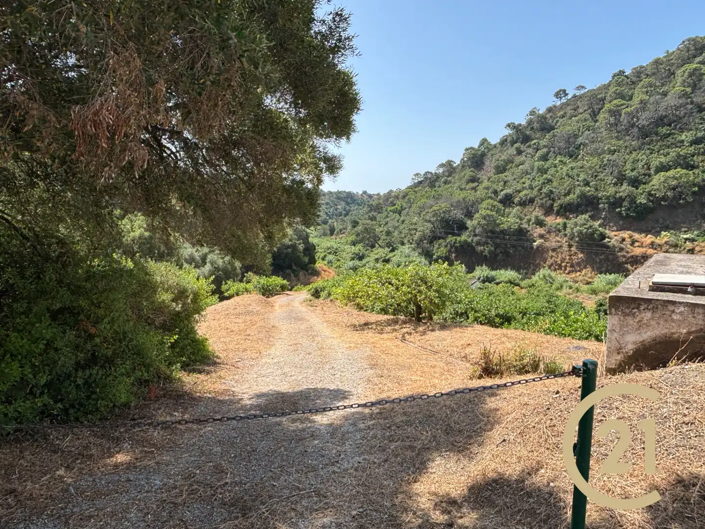 Land for sale in Estepona