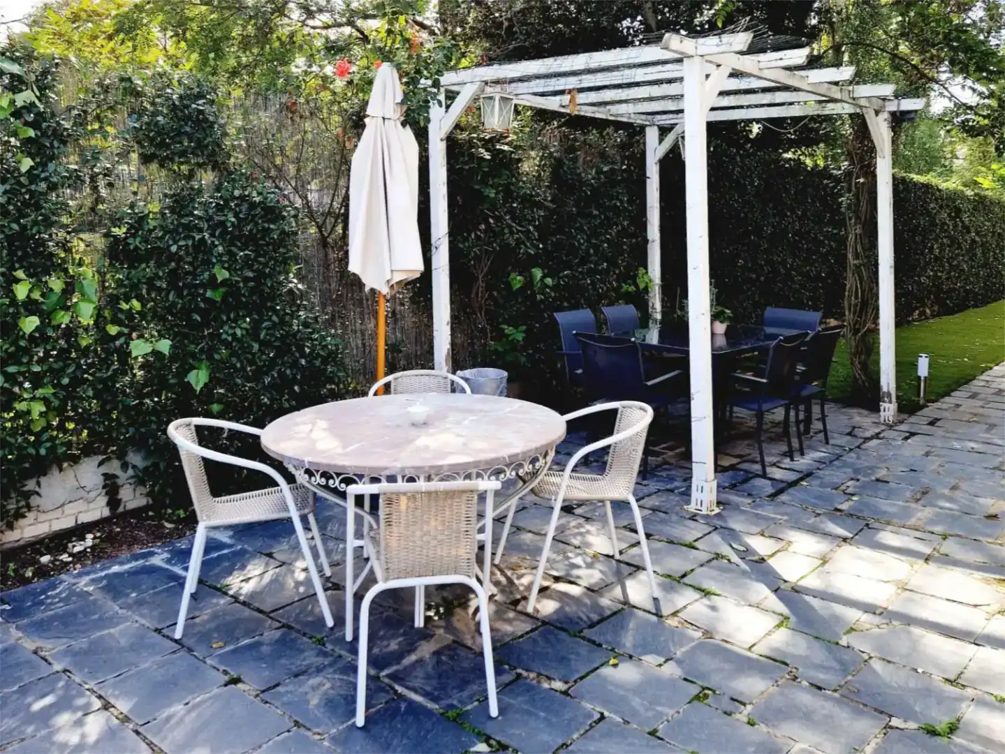 Terraza de Casa o chalet para compartir en Madrid con Aire acondicionado, Jardín privado y Parquet