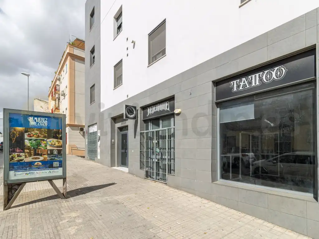 Exterior view of Commercial properties for sale in Jerez de la Frontera