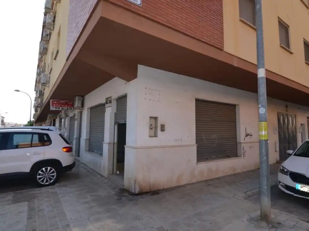 Exterior view of Commercial properties for sale in La Rinconada