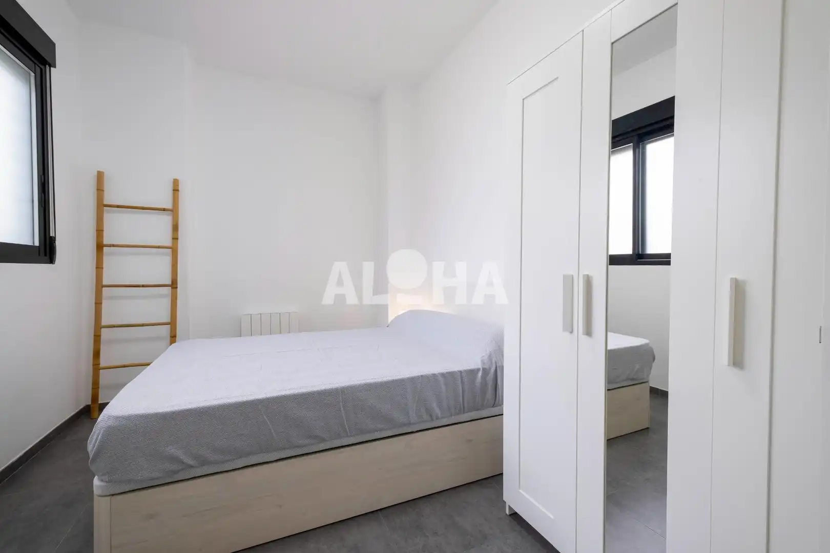 Dormitori de Apartament de lloguer en Moncada amb Aire condicionat, Calefacció i Moblat
