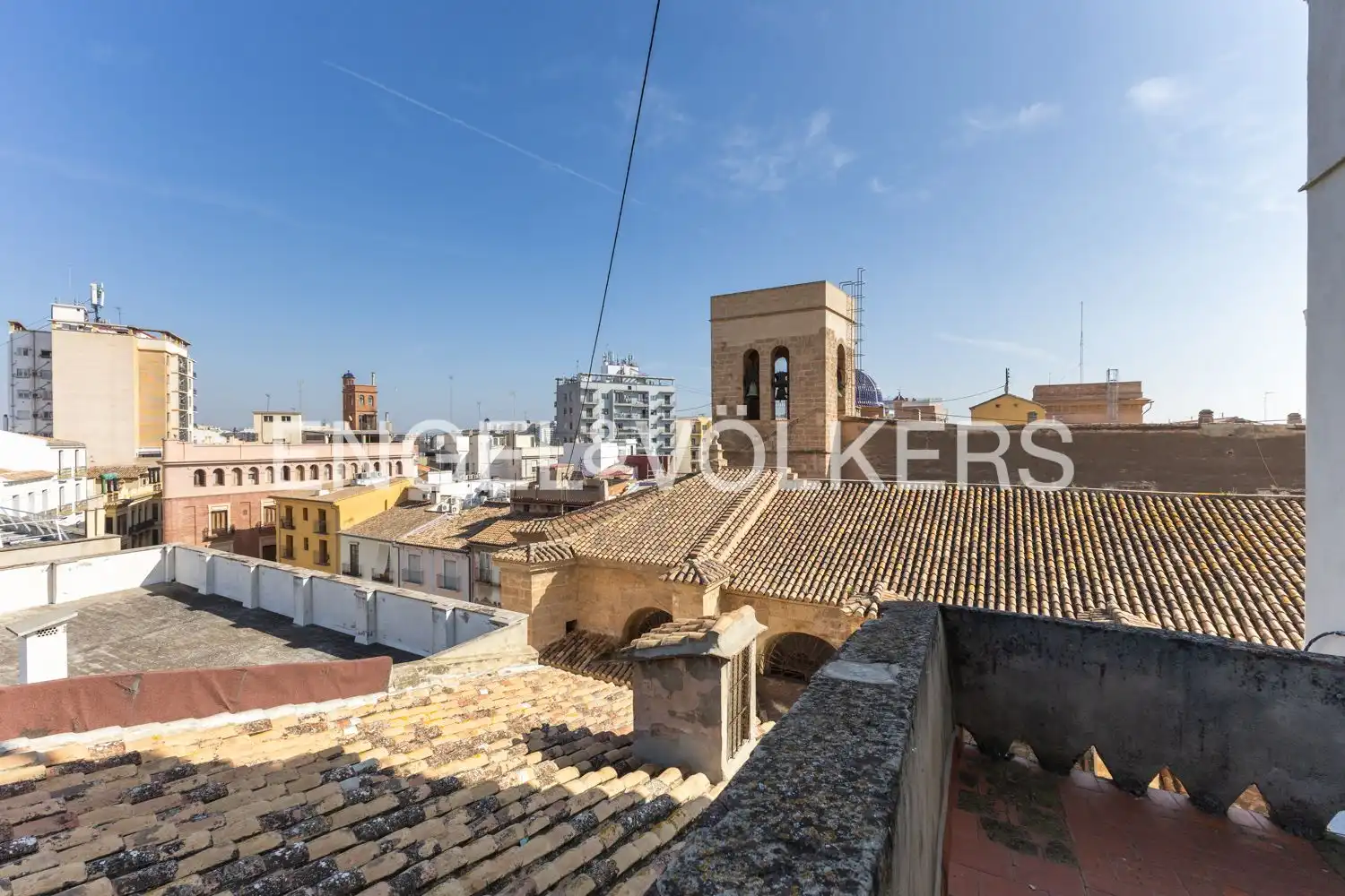 Vista exterior de Casa o chalet en venta en Valencia con Calefacción y Balcón