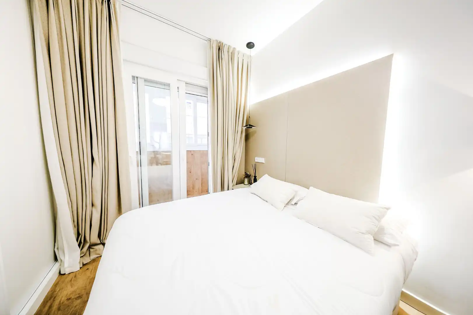 Bedroom of Attic for sale in Madrid  with Air Conditioner, Heating and Parquet flooring