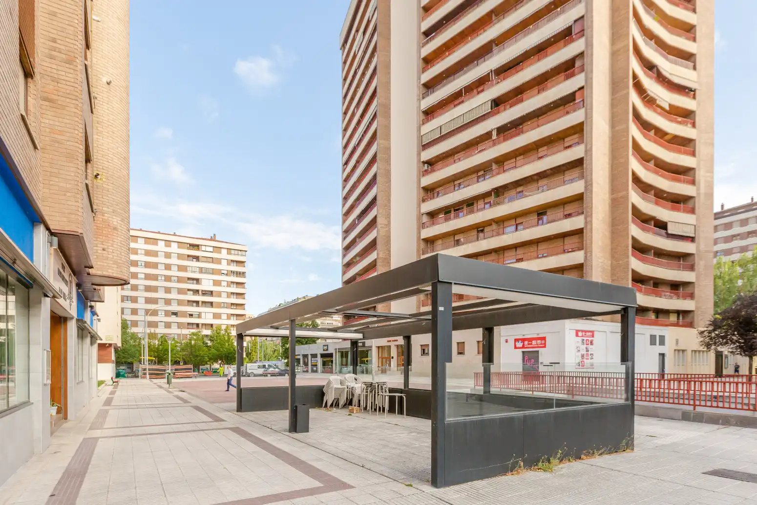 Local comercial en traspaso en Pamplona-Iruña - CALLE PINTOR ASENJO 12, imagen 5