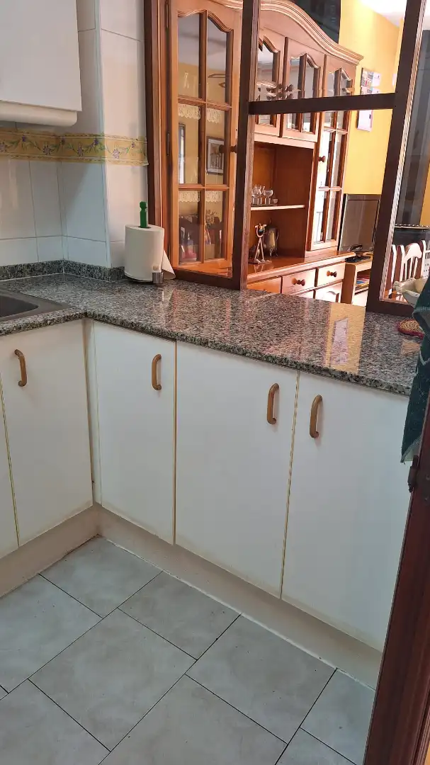 Küche von Einfamilien-Reihenhaus zum Verkauf in Torredembarra mit Heizung, Privatgarten und Terrasse