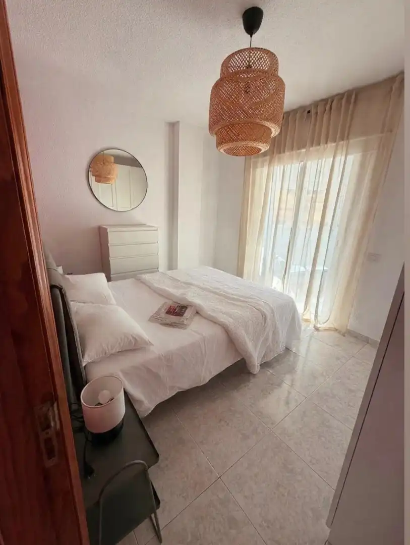 Habitación de Ático en venta en Los Realejos con Terraza, Trastero y Amueblado