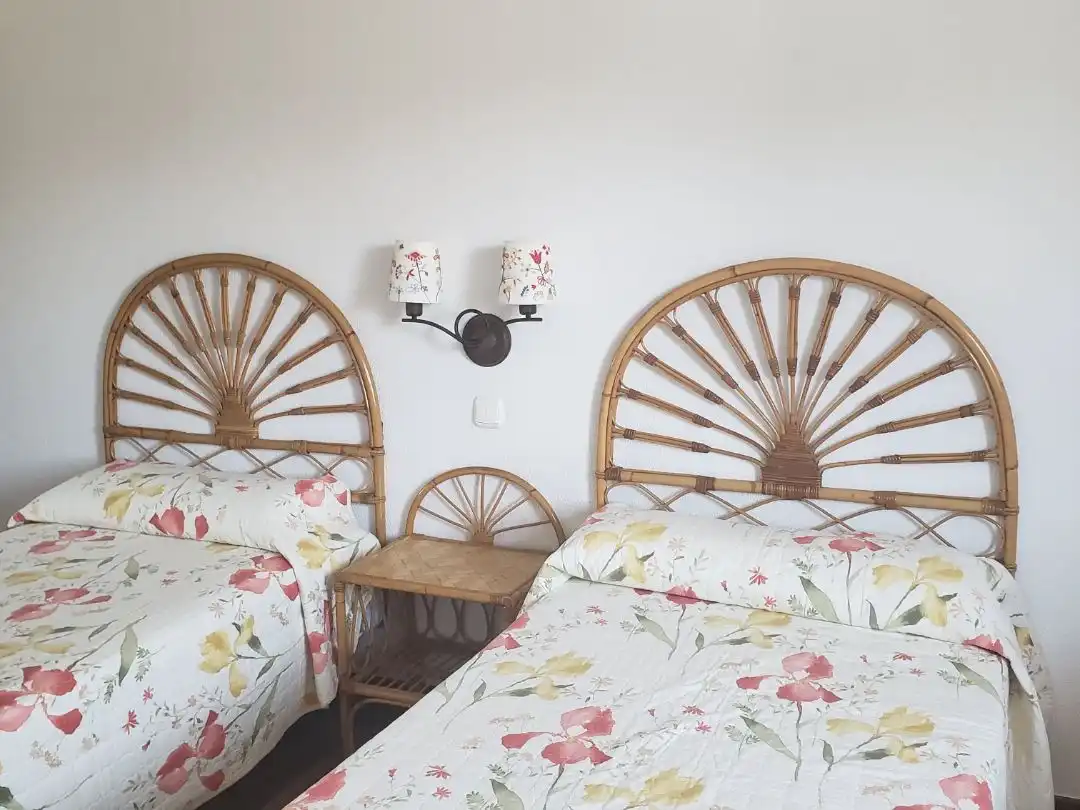 Appartamento con giardino in affitto a Avenida Pontejos 3b,7A, imagen 12