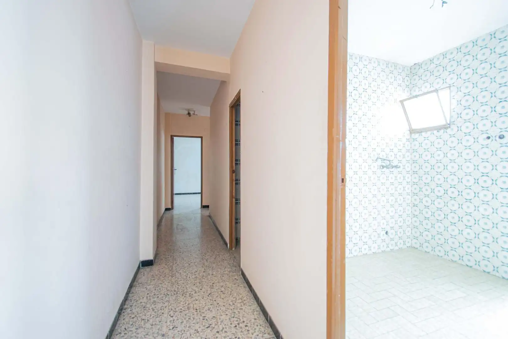 Casa adosada en venta en Sevilla con Aire acondicionado y Balcón
