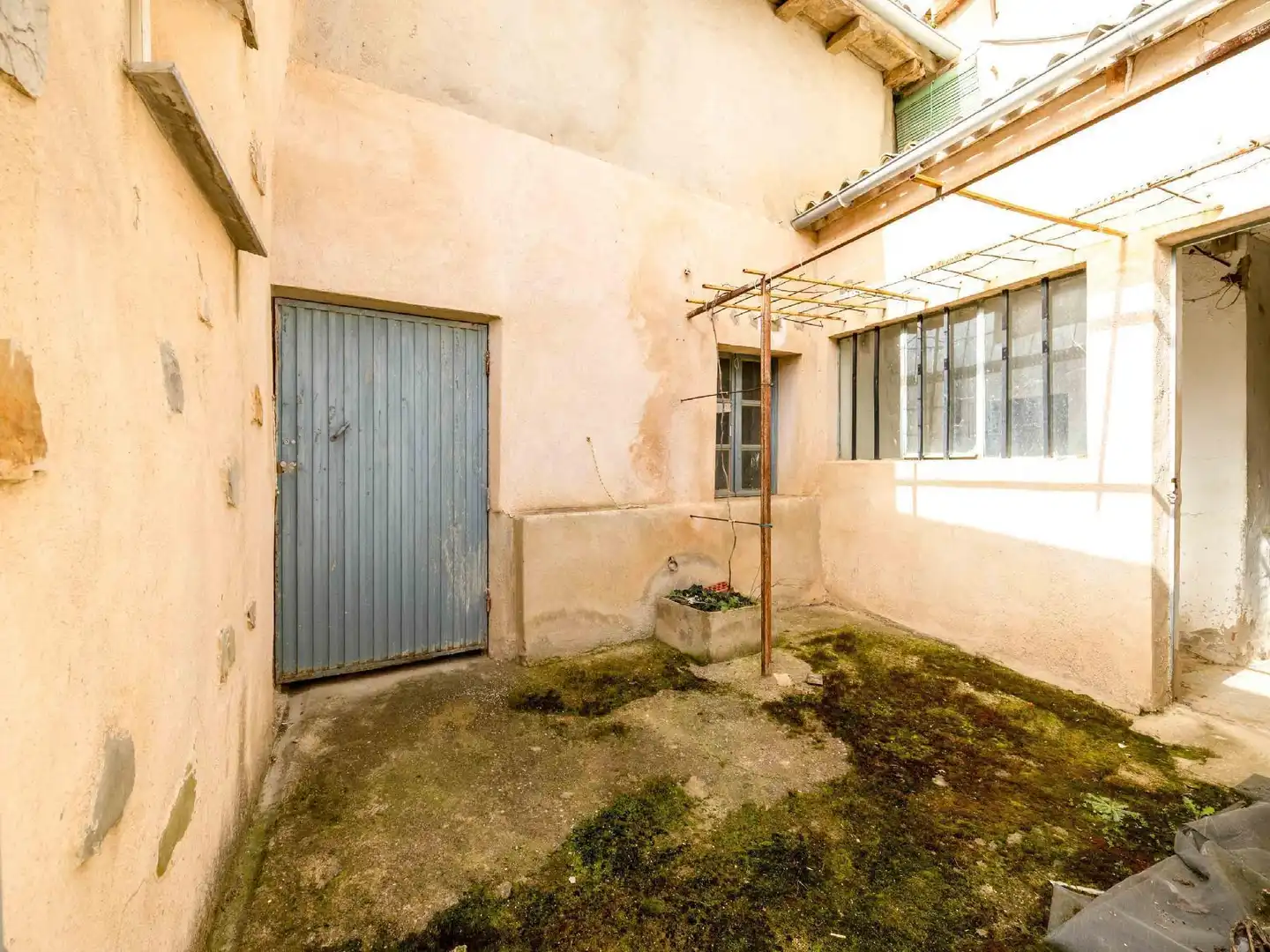 Vista exterior de Casa o xalet en venda en Villanueva de Azoague amb Terrassa i Traster