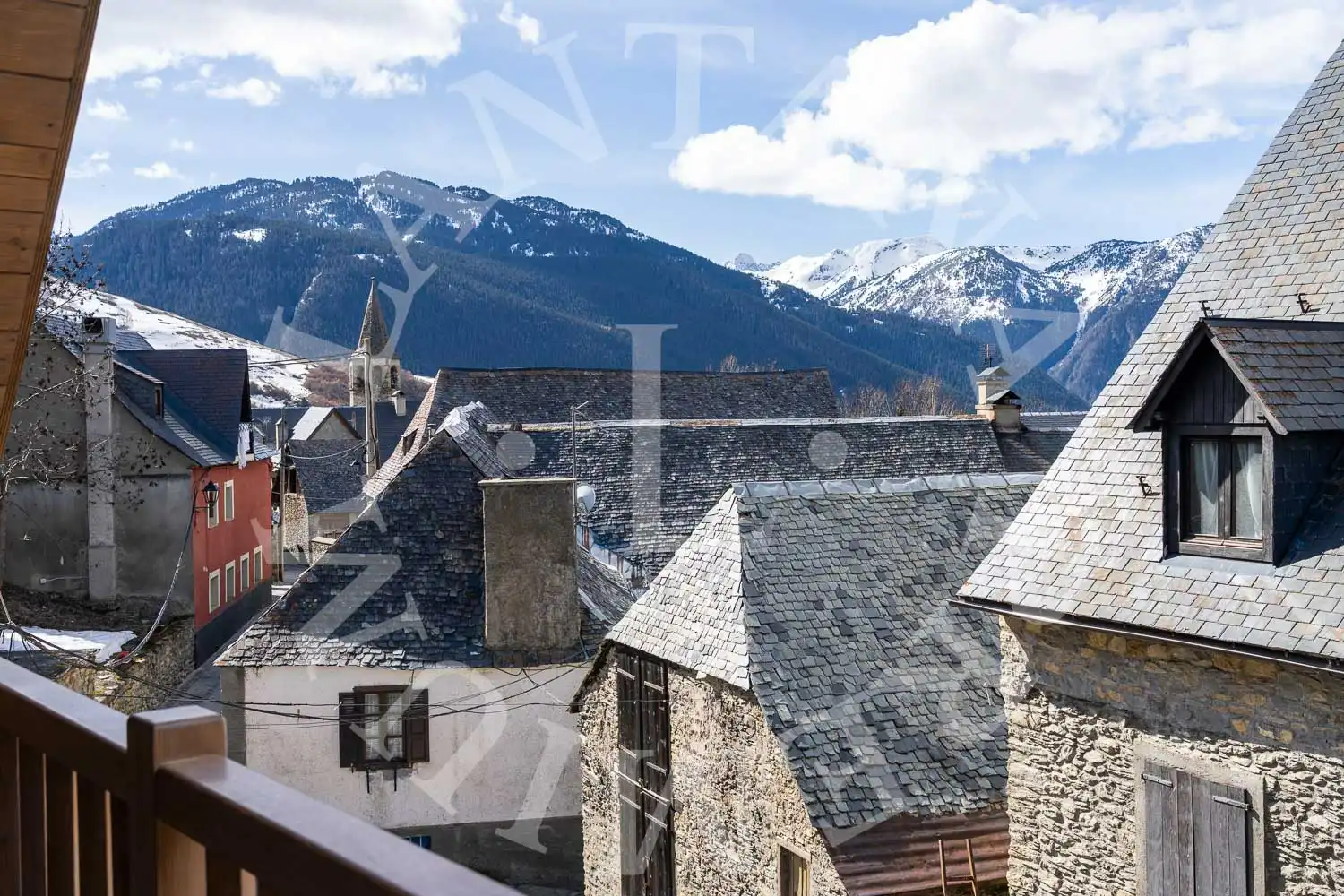 Vista exterior de Casa o chalet en venta en Naut Aran con Calefacción, Parquet y Amueblado