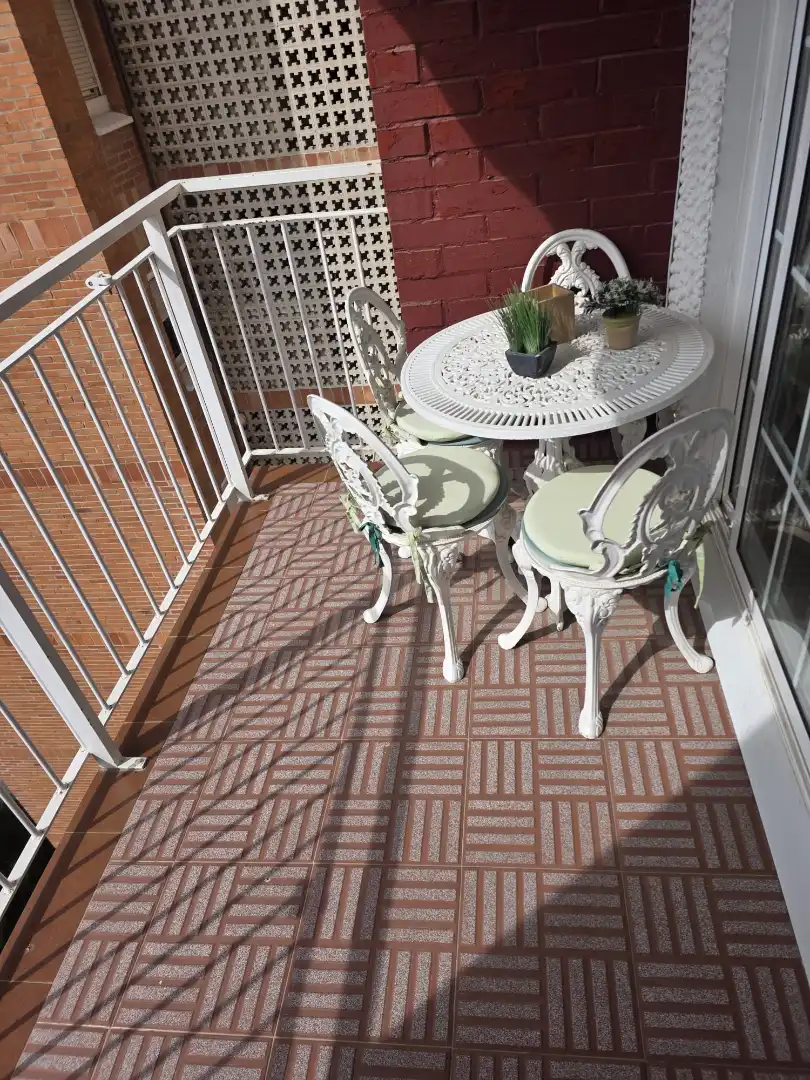Terrasse von Wohnung zum Verkauf in L'Hospitalet de Llobregat mit Ofen und Balkon