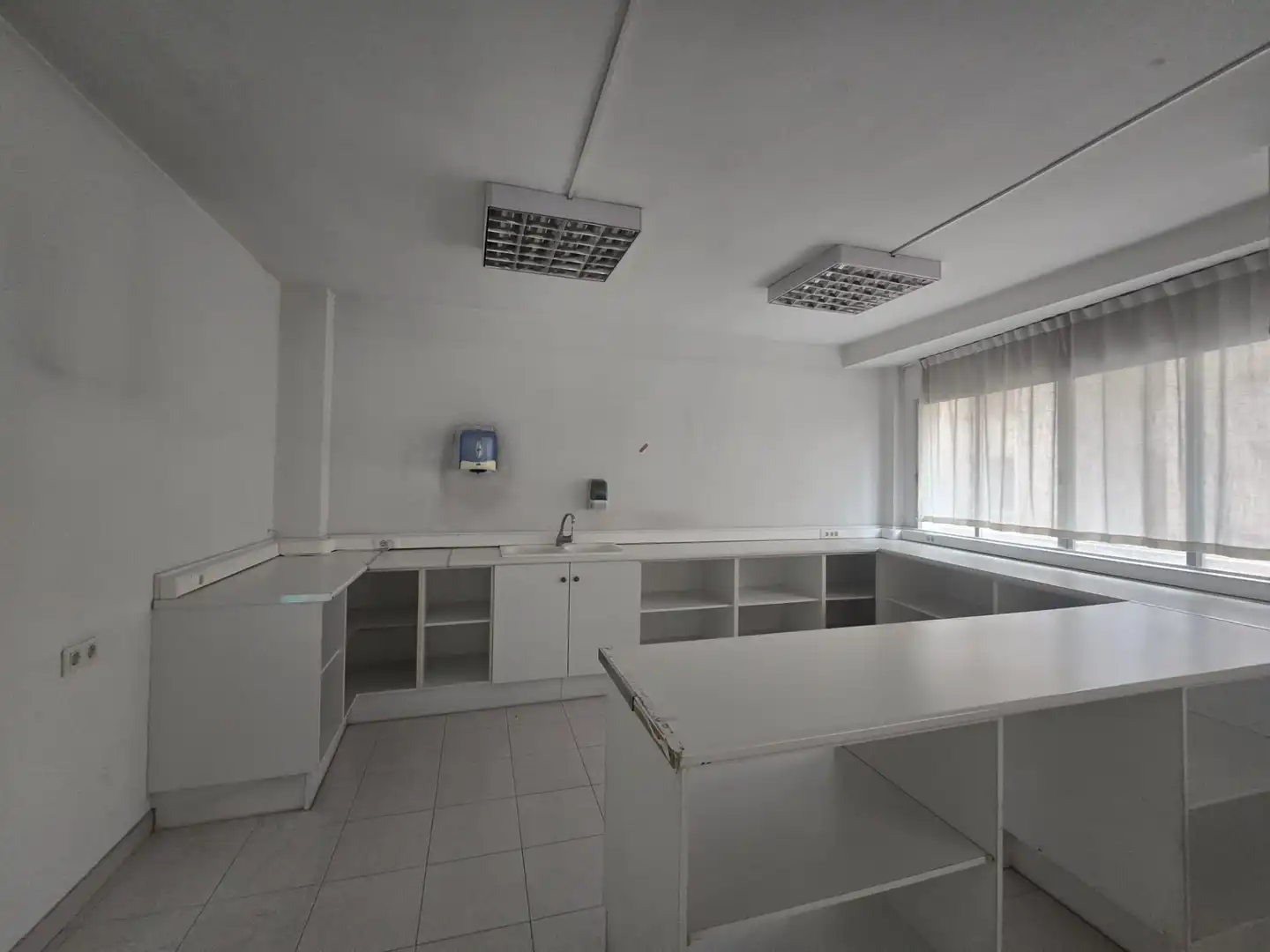 Oficina amb ascensor en venda a Carrer Major 60, imagen 3