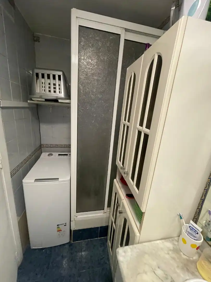 Wohnung zum Verkauf in Málaga mit Klimaanlage, Privatgarten und Balkon