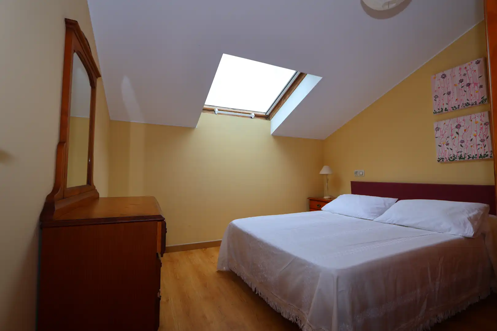 Habitación de Casa o chalet de alquiler en Cabana de Bergantiños con Jardín privado, Terraza y Amueblado