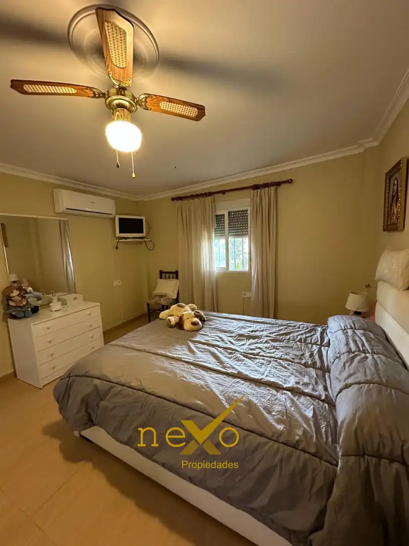 Chalet con piscina en venta en Carmona, imagen 21