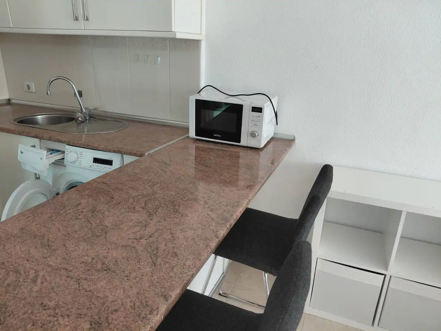 Cocina de Apartamento de alquiler en Candelaria con Amueblado, Horno y Lavadora