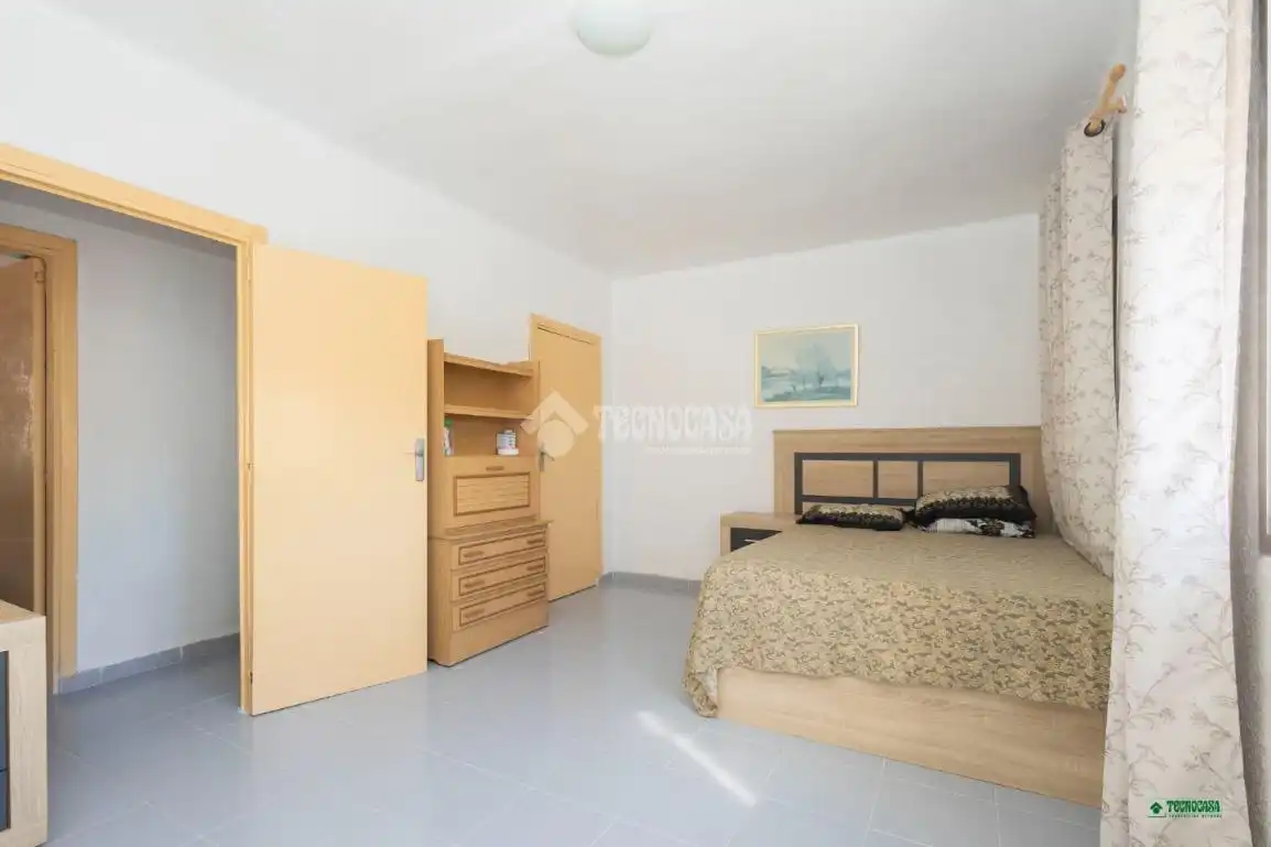 Habitación de Piso en venta en Almería