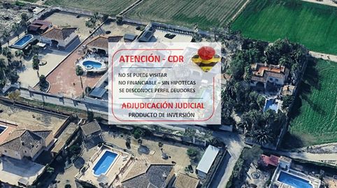 Chalet en venta en Urbanizaciones, 3 dormitorios.