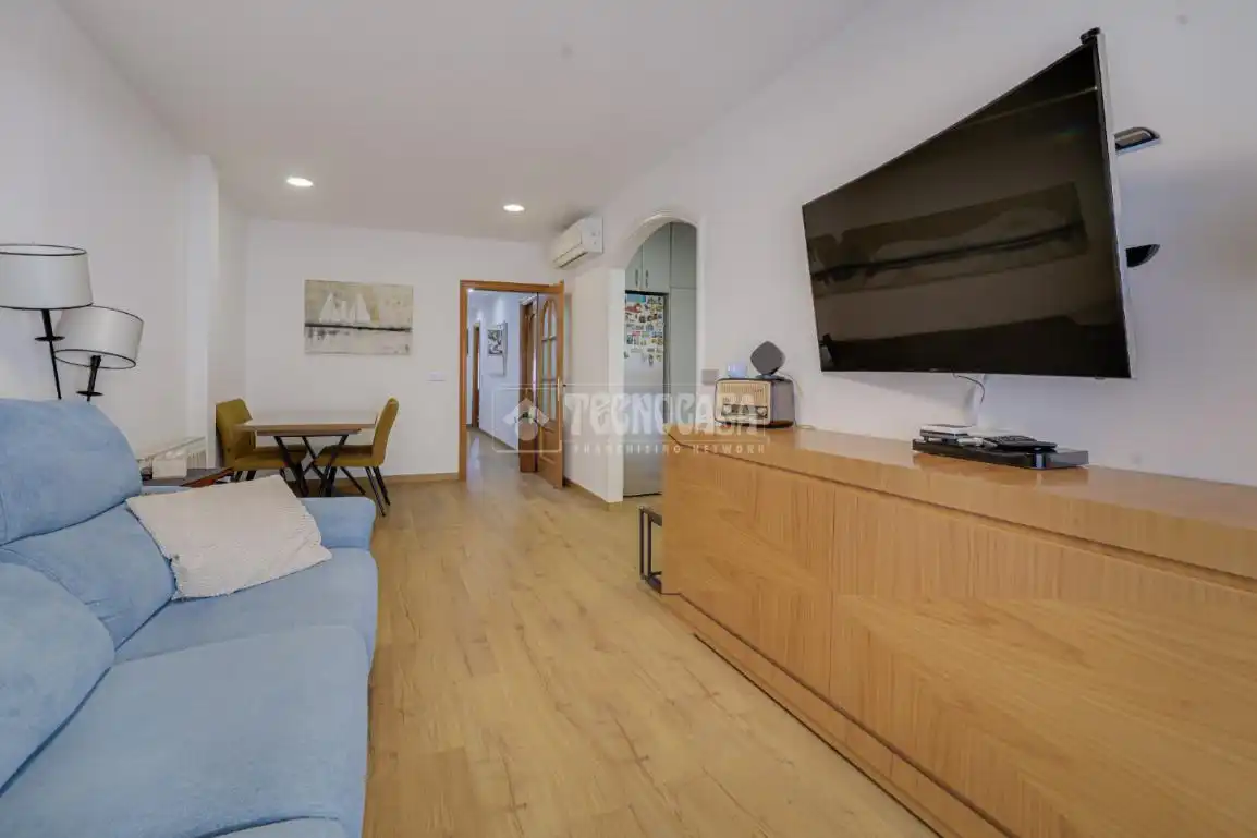 Sala de estar de Piso en venta en Mataró con Aire acondicionado, Calefacción y Parquet