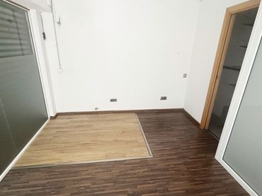 Local comercial en venda a NORD