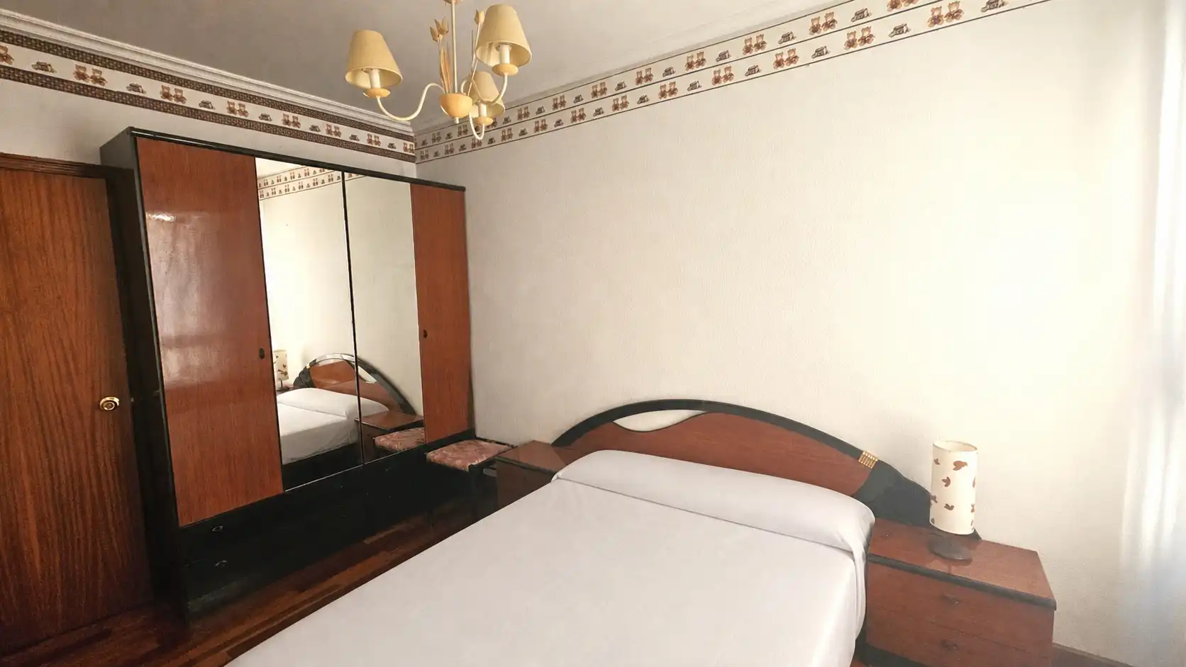 Bedroom of Flat for sale in Tolosa  with Heating, Furnished and Balcony