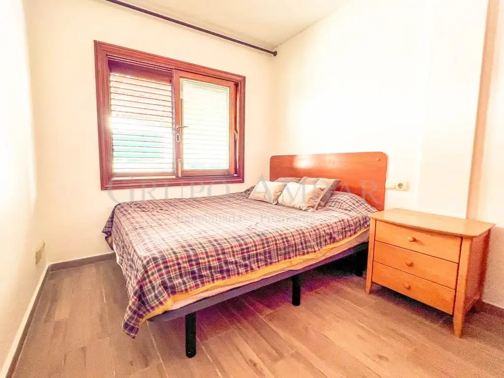 Schlafzimmer von Wohnung zur Miete in Santa Eulària des Riu