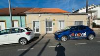 Vista exterior de Casa adosada en venda en Vilagarcía de Arousa amb Terrassa