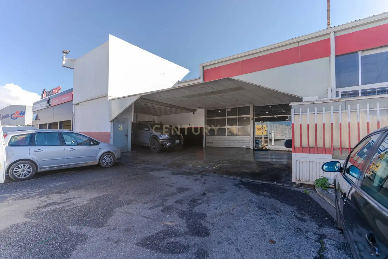 Exterior view of Commercial properties for sale in Albolote