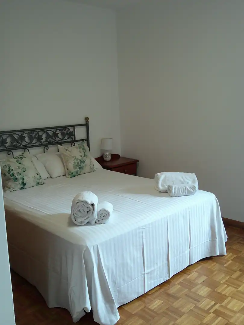 Dormitori de Finca rústica en venda en Caldas de Reis amb Jardí privat, Terrassa i Traster