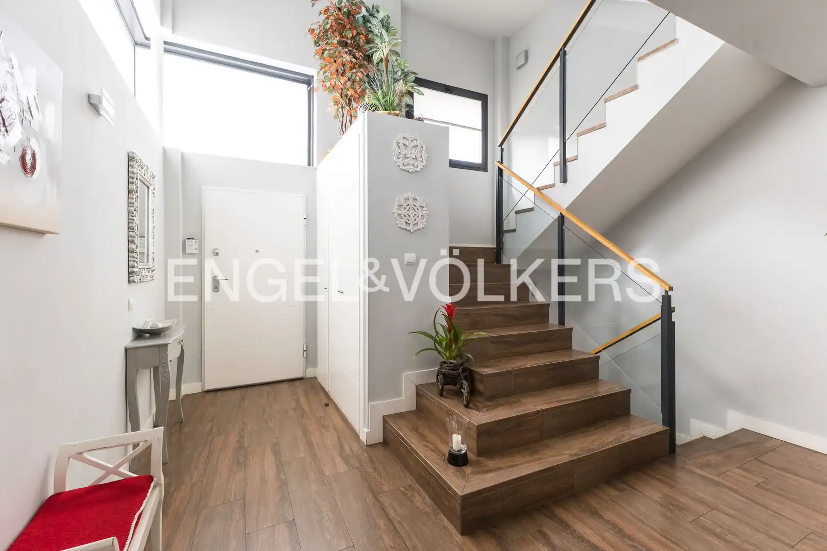 Detached homes for rent in Madrid  with Air Conditioner, Heating and Private garden