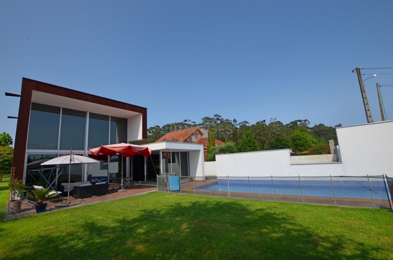Piscina de Casa o xalet en venda en Tomiño amb Calefacció, Jardí privat i Terrassa