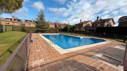 Photo 4 of Single-family semi-detached for sale in Calle Fresno, El Cantizal, Madrid