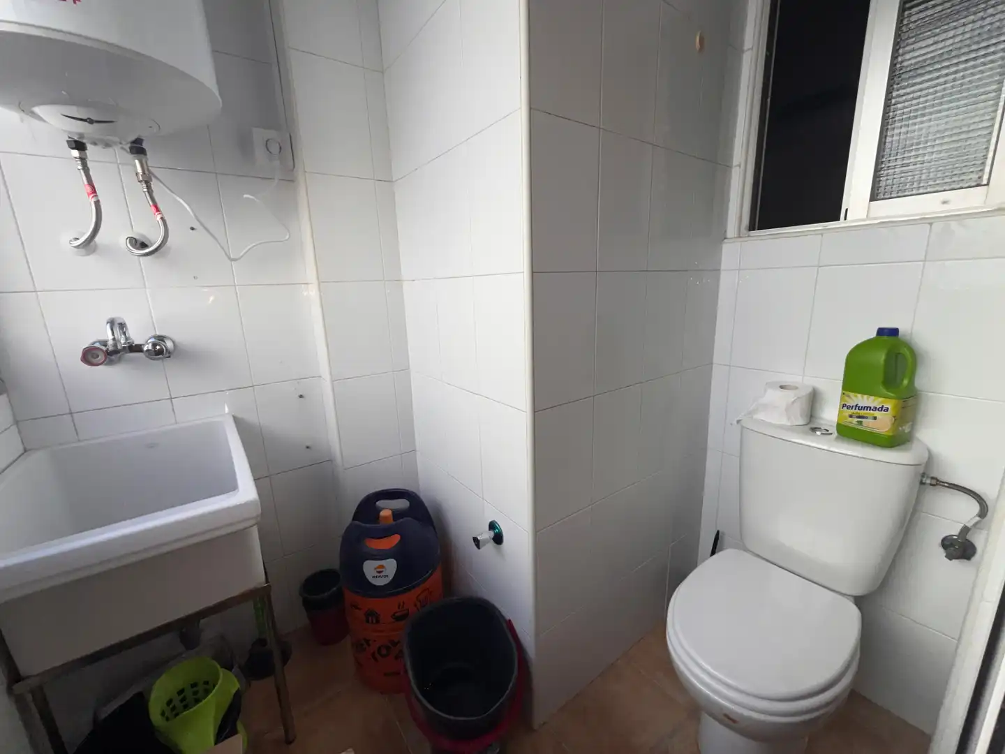 Baño de Piso en venta en Cartagena con Aire acondicionado, Calefacción y Amueblado