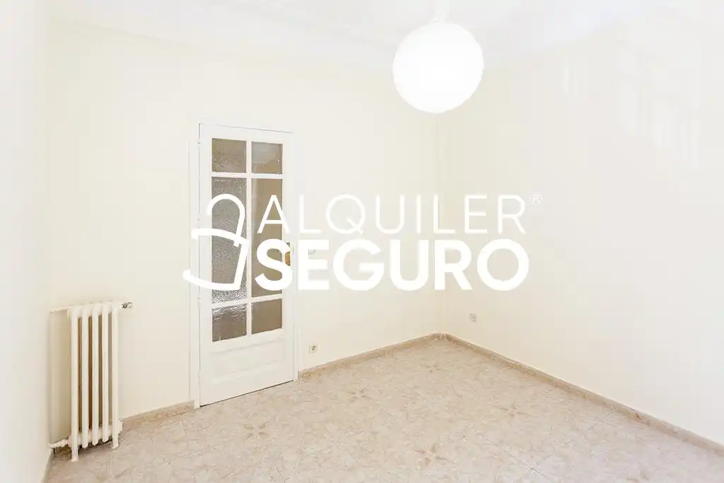 3 hab, 90m² en Ríos Rosas - Nuevos Ministerios, Chamberí, Madrid - Image 3