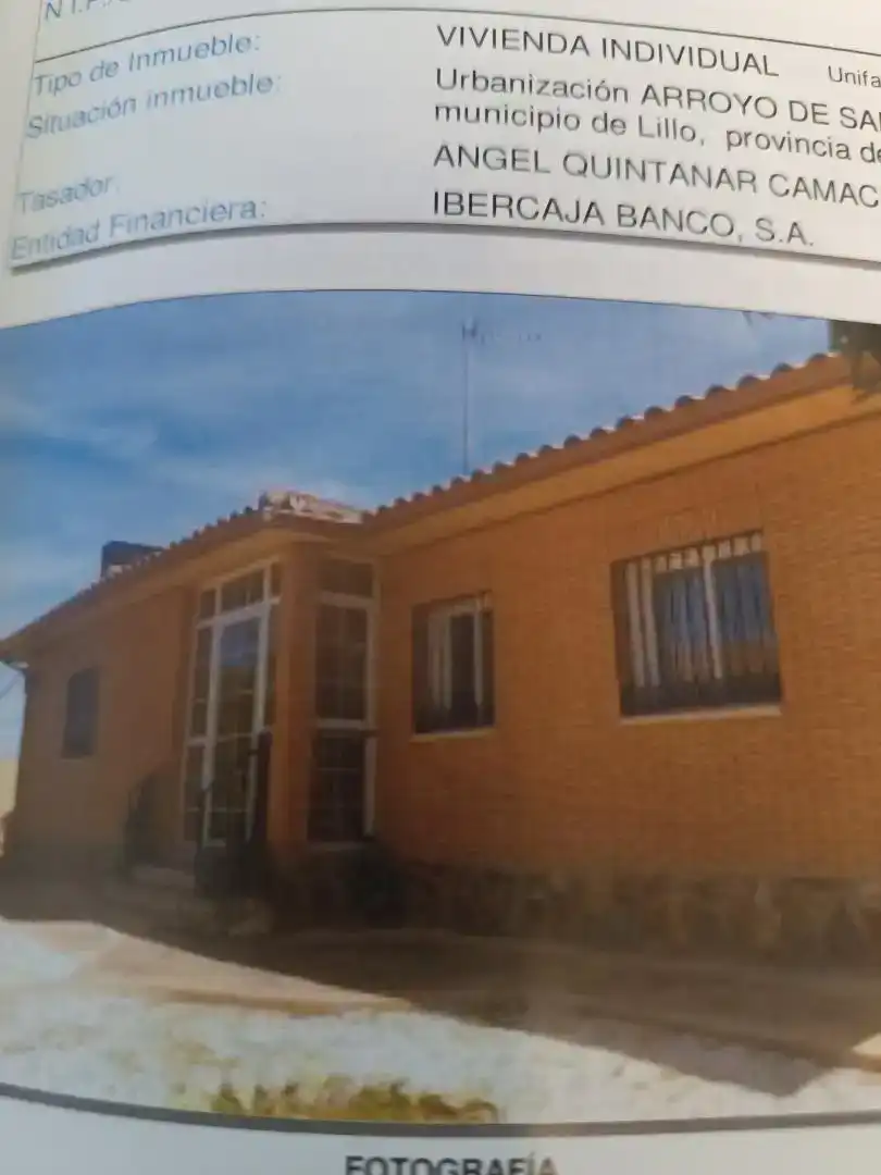 Vista exterior de Casa o chalet en venta en Lillo