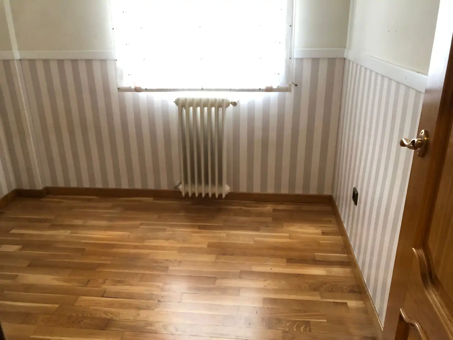 Schlafzimmer von Maisonette zum Verkauf in Albacete mit Heizung, Parkett und Whirlpool