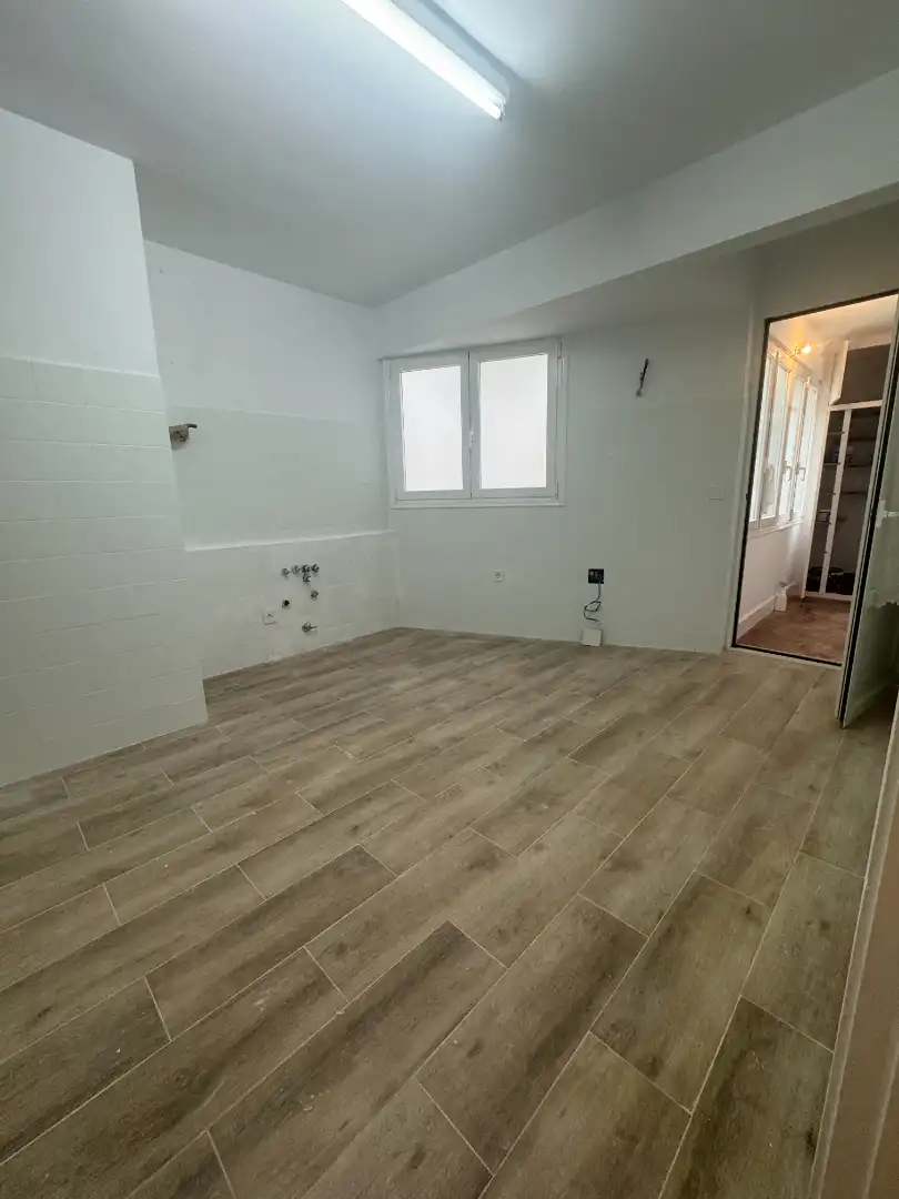 Bathroom of Flat for sale in Ortuella  with Terrace and Balcony