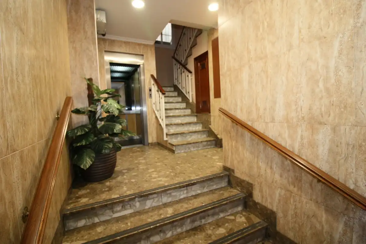 Wohnung zum Verkauf in Arenas de San Pedro mit Heizung, Möbliert und Ofen