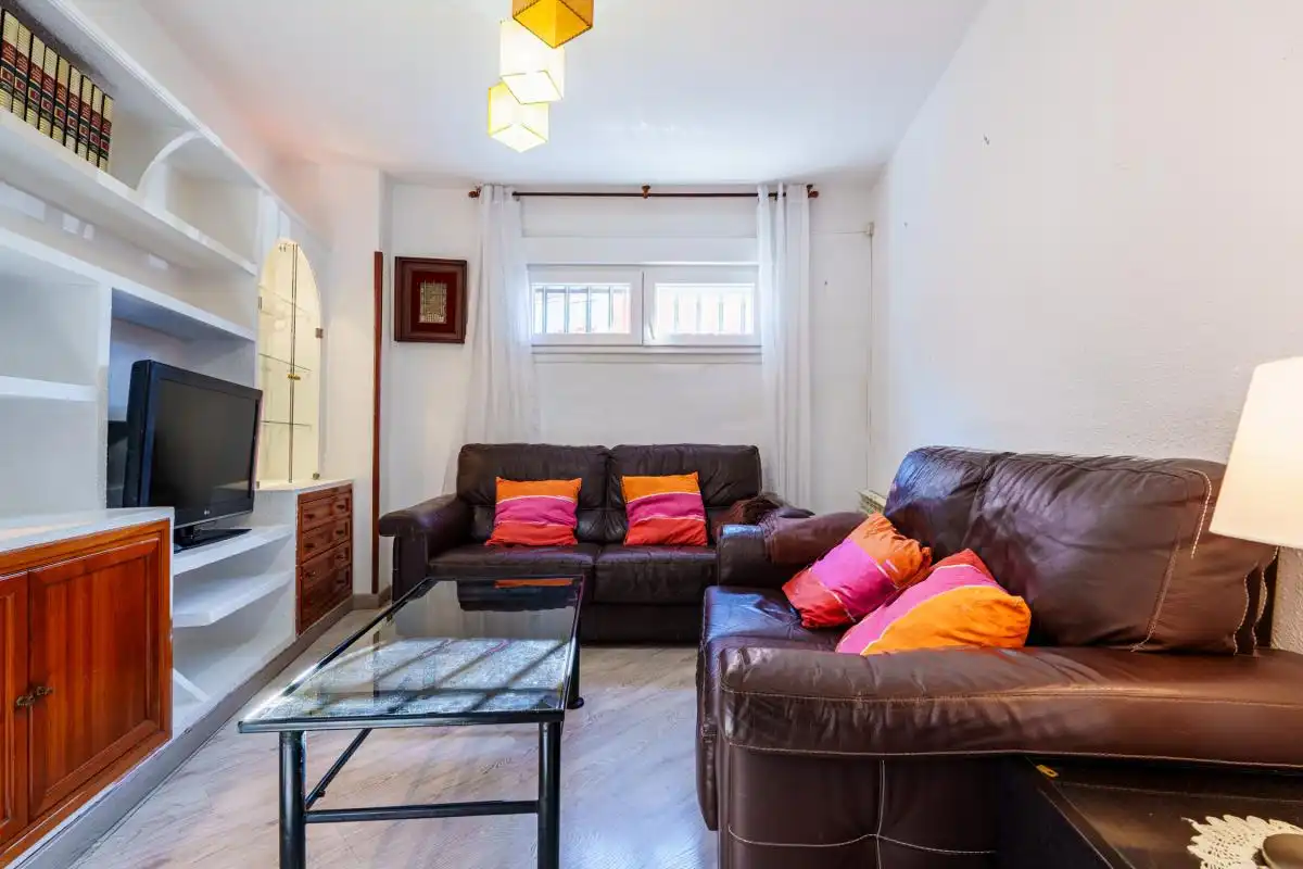 Living room of Flat for sale in Madrid  with Heating and Storage room