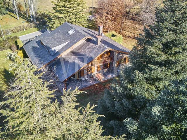 Casa-chalet en Venta en Das