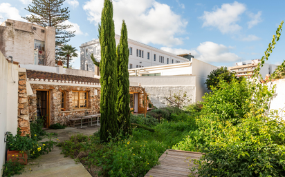 Vista exterior de Casa o xalet en venda en Maó amb Jardí privat i Traster