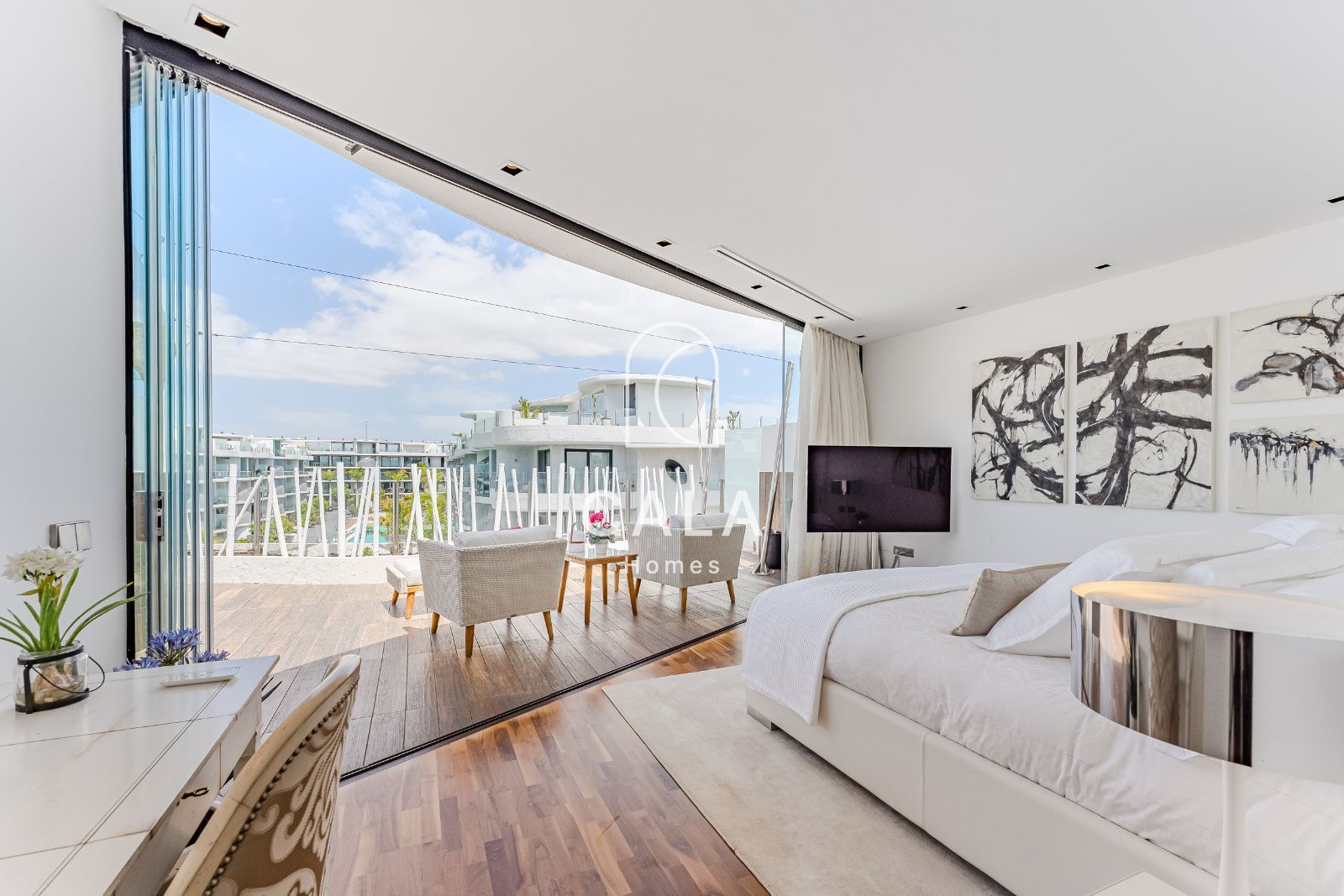 Bedroom of Attic for sale in Arona  with Air Conditioner, Terrace and Storage room