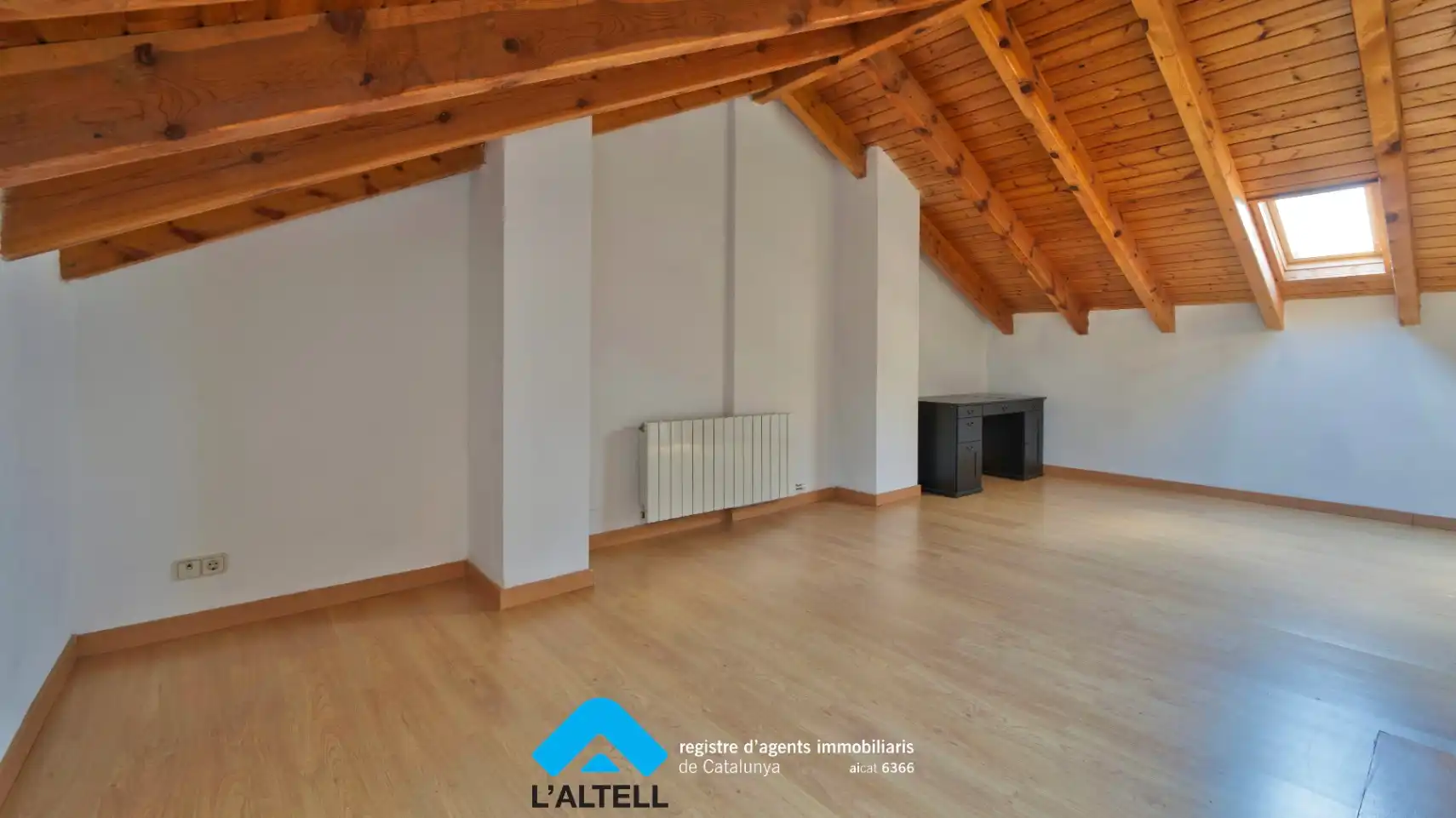 Dormitori de Casa o xalet en venda en L'Ametlla del Vallès amb Aire condicionat, Calefacció i Jardí privat