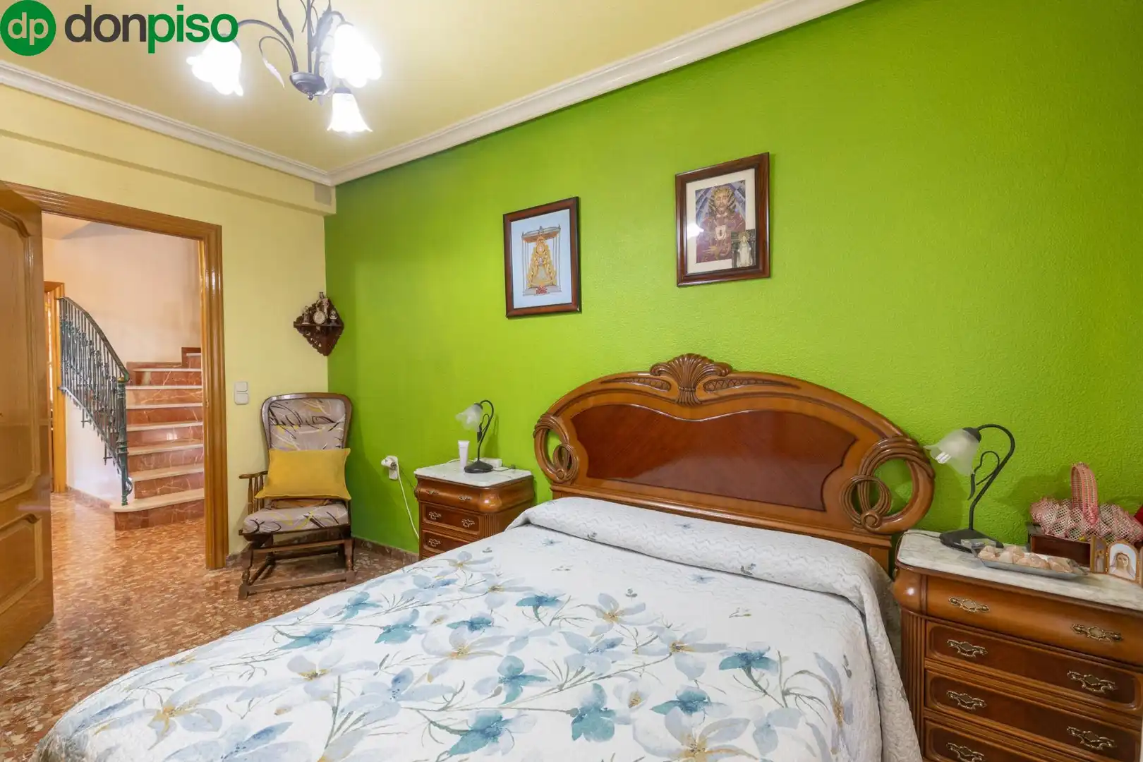 Detached homes for sale in Calle Viejo de Charilla, 43, Alcalá la Real